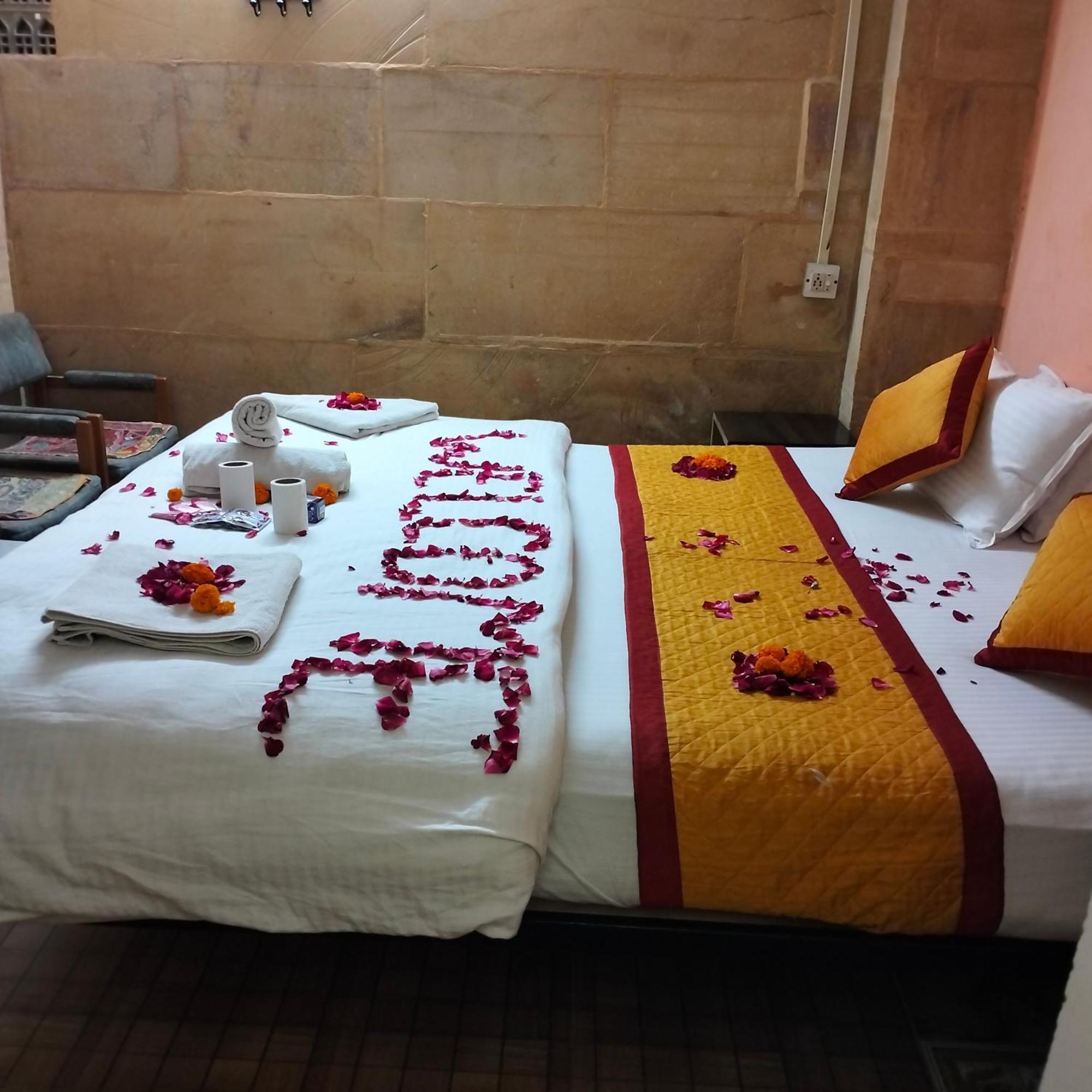 Hostel Desert Home Stay Джайсалмер Екстериор снимка